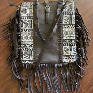Super fun, cute boho style bag in brown with fringe
